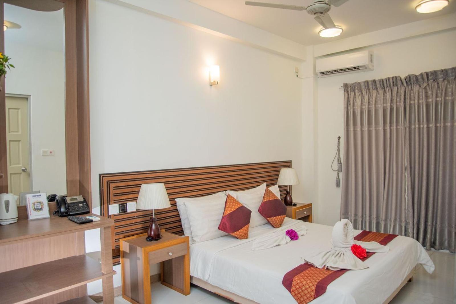 Hs Miracle Grand Hotell Hulhumale Exteriör bild