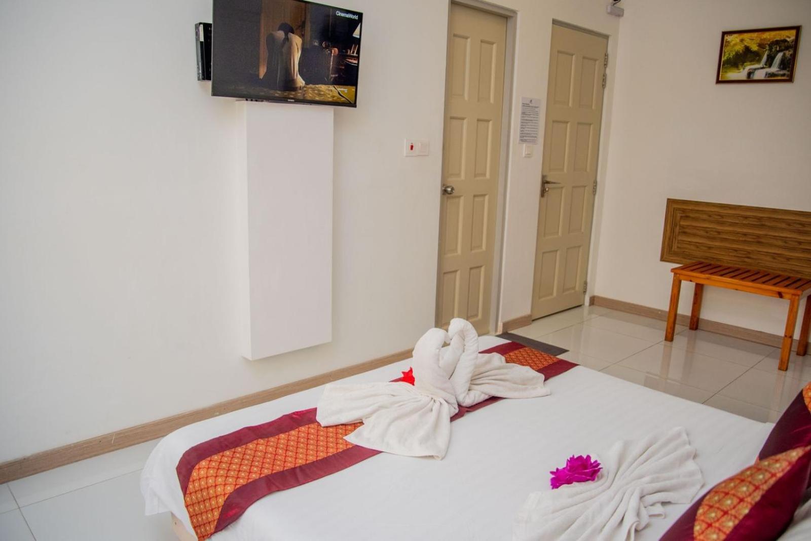 Hs Miracle Grand Hotell Hulhumale Exteriör bild
